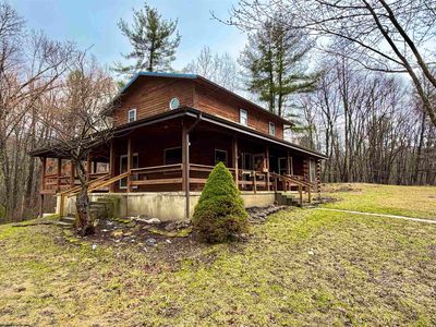 200 Beavertail Dr, Bruceton Mills, WV, 26525