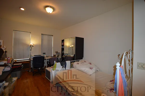 Rented by City Stop Realty | media 16