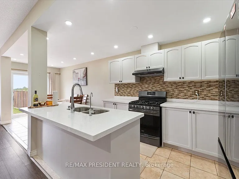 285 Southbrook Dr — Photo 10