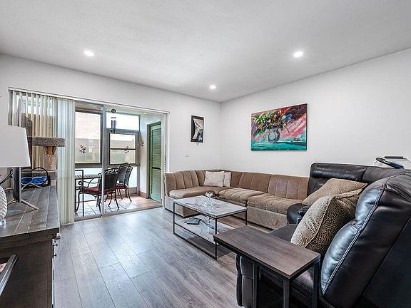 5th image of 2523 Dudley Dr W APT B
