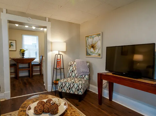 421 Pennsylvania Ave, Morgantown, WV