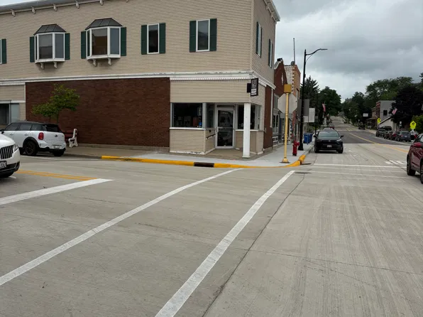 103 Lodi St, Lodi, WI 53555