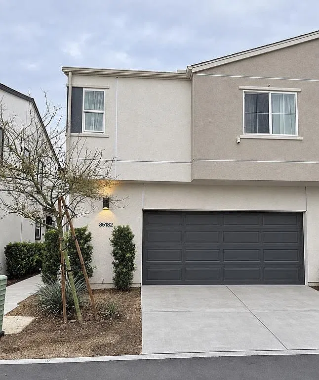 35182 Blossom Pl — Photo 1