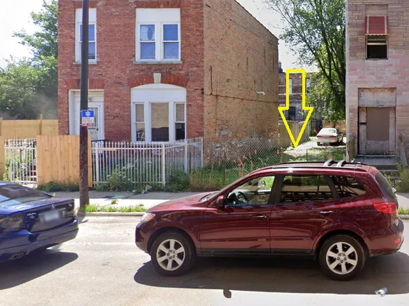 2745 W Lake St, Chicago, IL 60612