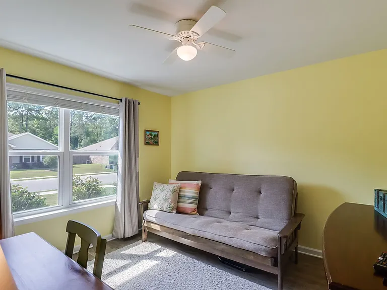1033 Enclave Cir — Photo 5