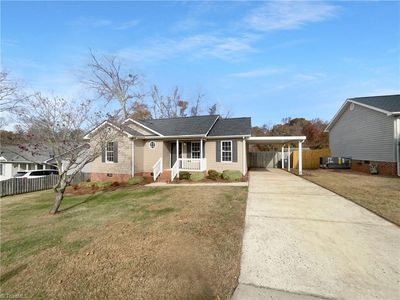 1119 Picard St, Greensboro, NC, 27405