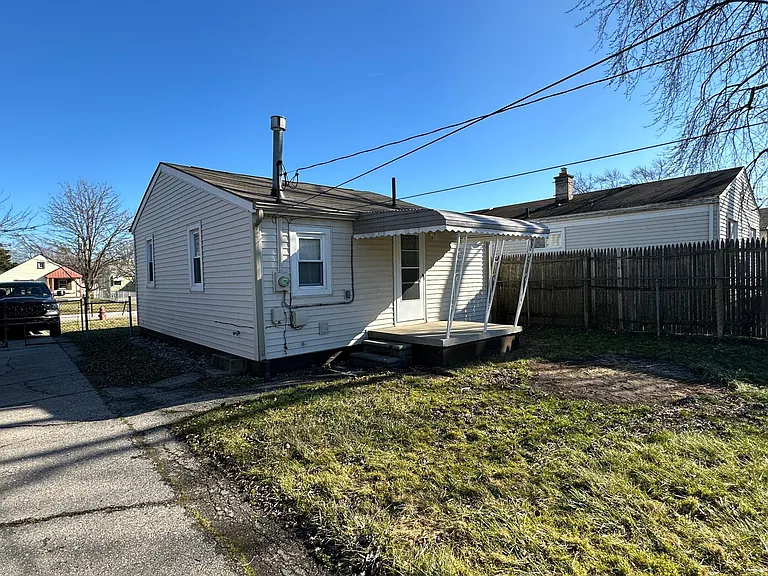 25775 Fern St — Photo 5