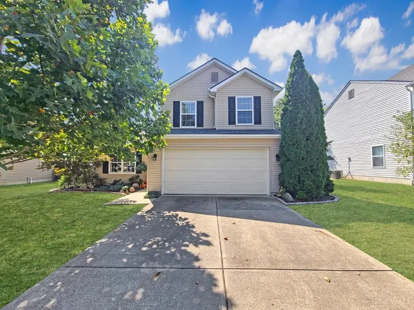 8 Mynah Dr, Amelia, OH 45102