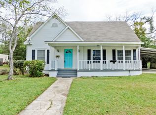 221 S Academy St, Geneva, AL 36340