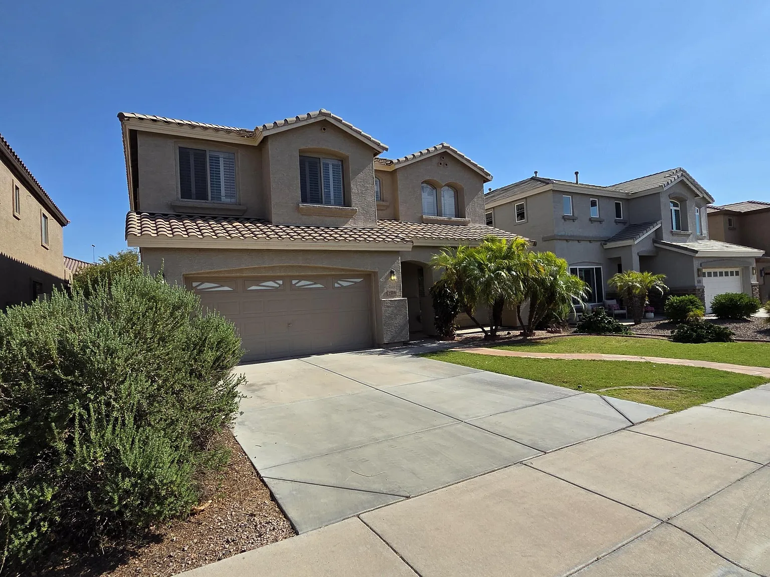 4 bed, 3.5 bath, 3118 sqft, $3,000 — Photo 3