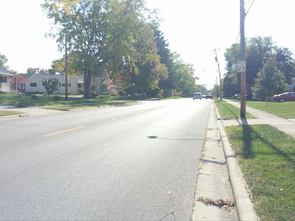 5th image of 549 Robinwood Ave