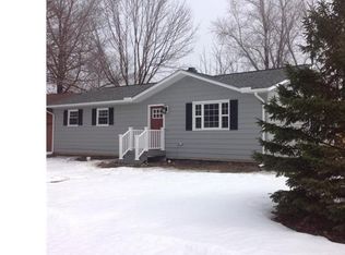 6045 Reynolds Rd, Mentor On The Lake, OH 44060