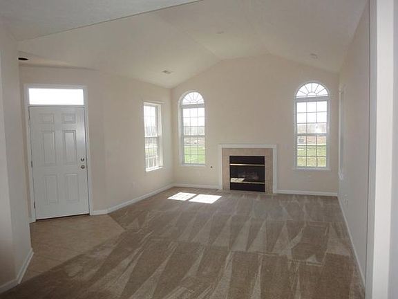 2nd image of 708 E Leila Lane Canterbury