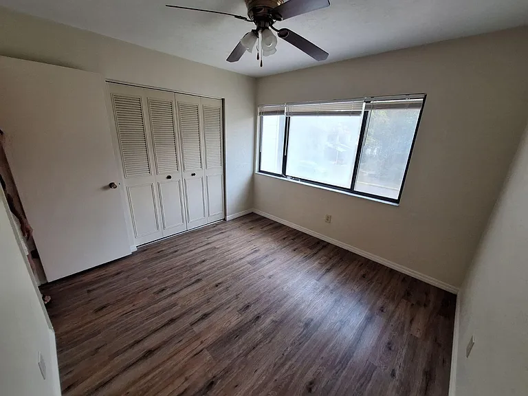 6111 SW 8th Pl — Photo 19