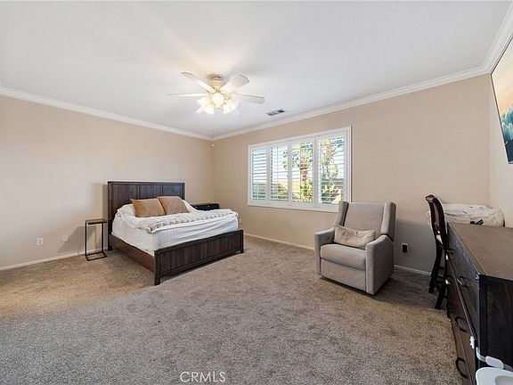 5th image of 17886 Robusta Dr