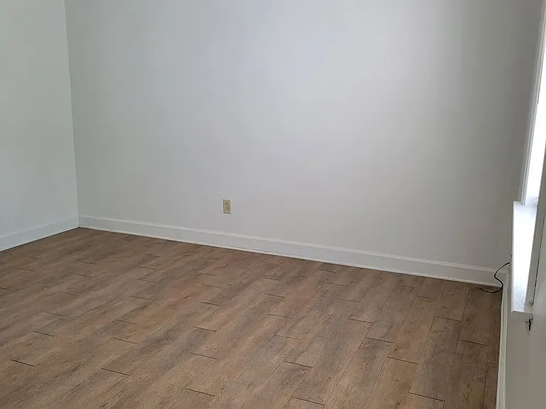 210 Appleby Dr #220 — Photo 10