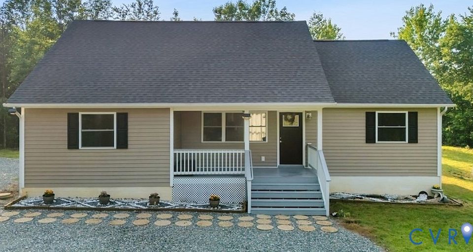 1st image of 815 Cedar Hill Rd