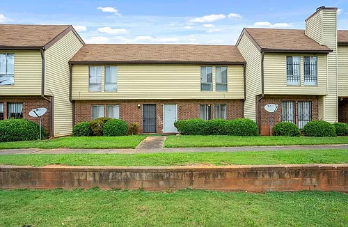 3205 Quincetree Ln Photo 1