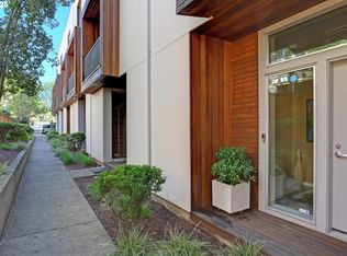 620 NE Knott St #7, Portland, OR 97212