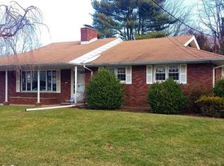 1391 Omaha Rd, North Brunswick, NJ 08902