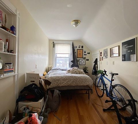 5th image of 50 Brainerd Rd