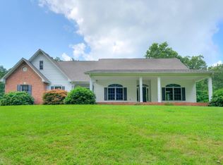 178 Burnett Rd SW, Meadows of Dan, VA 24120