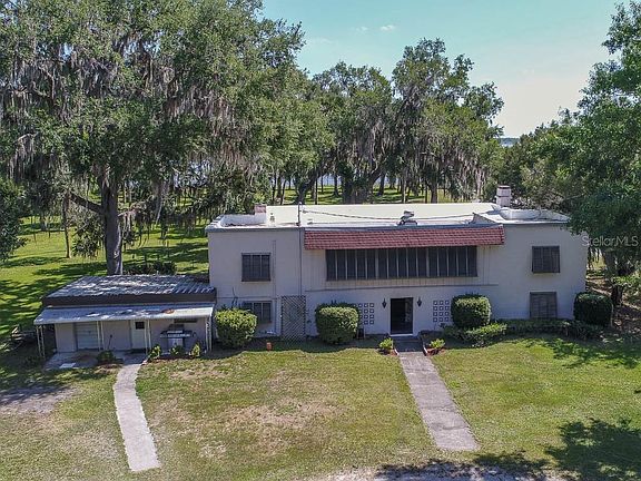 3rd image of 2104 County Road 412b