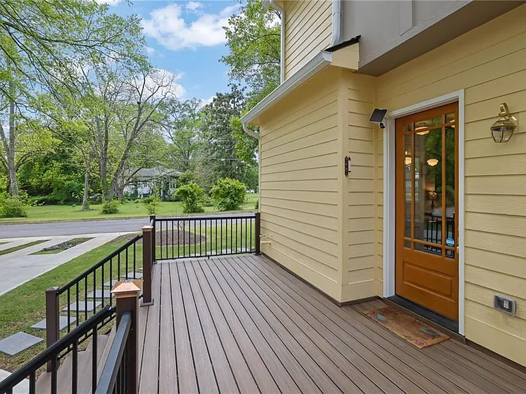 5995 Spring St — Photo 39