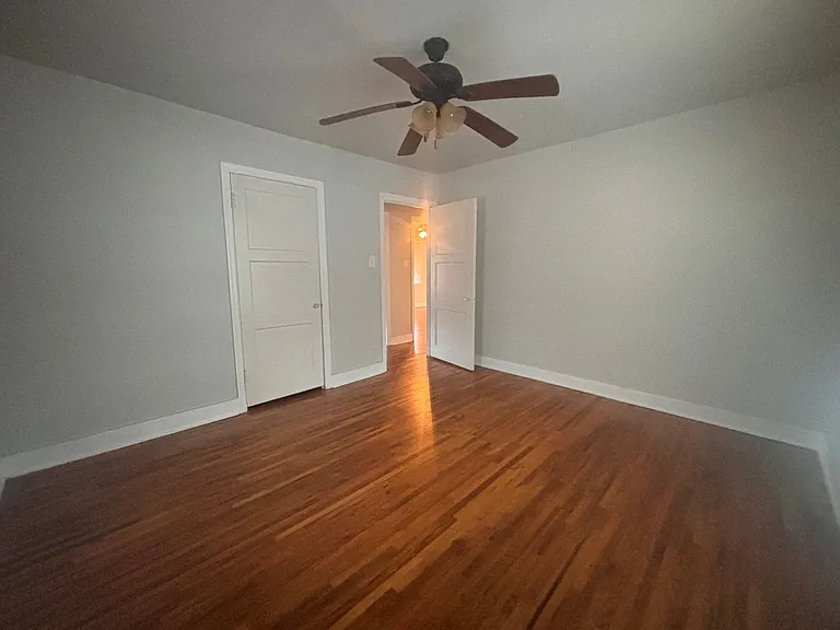 5717 Lee Ave — Photo 9