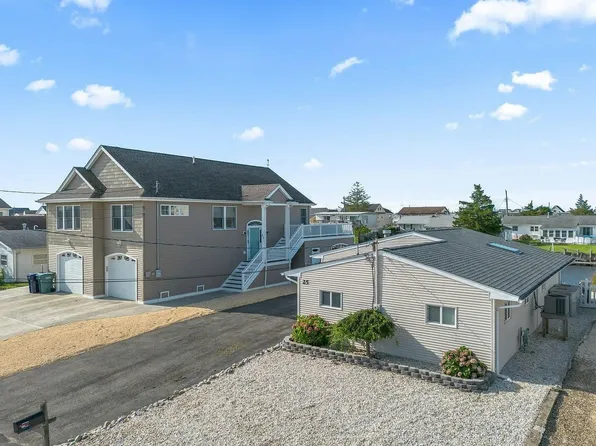 25 W Mullica Rd #1, Tuckerton, NJ 08087