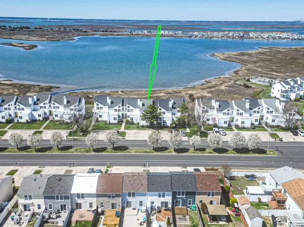525 Lagoon Blvd, Brigantine, NJ 08203