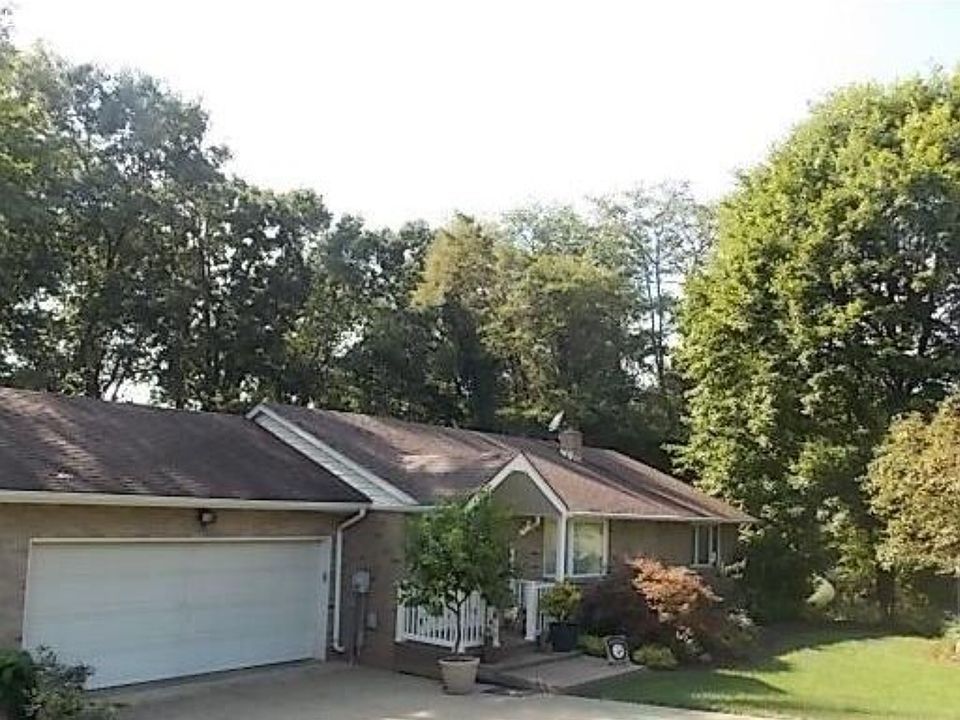 1st image of 292 Laurel Hills Dr