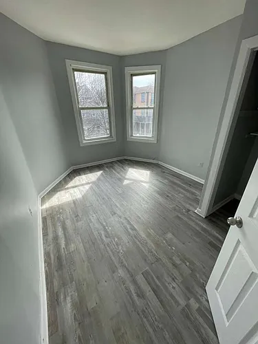 25 Princeton St #2L Photo 1