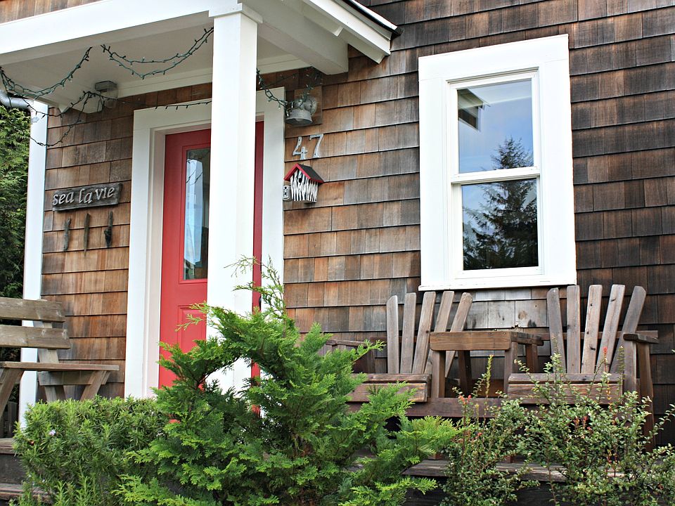 1st image of 47 Beach Cabin Ln