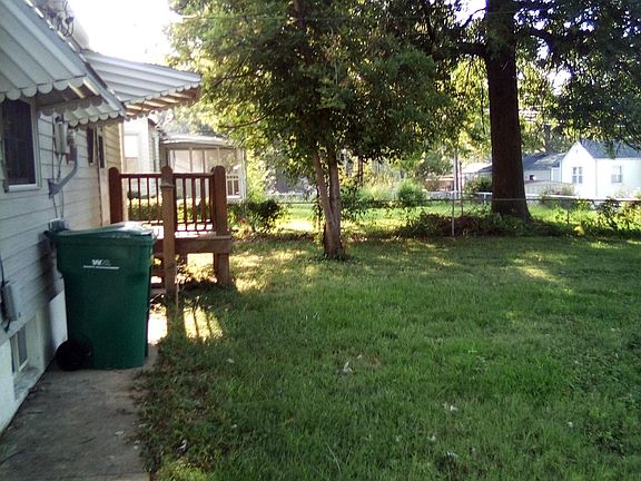 2nd image of 1128 Hoyt Dr