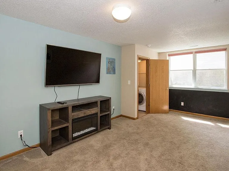 52 Jema Ct — Photo 16