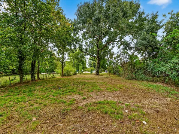 4647 Maggie St, Houston, TX 77051