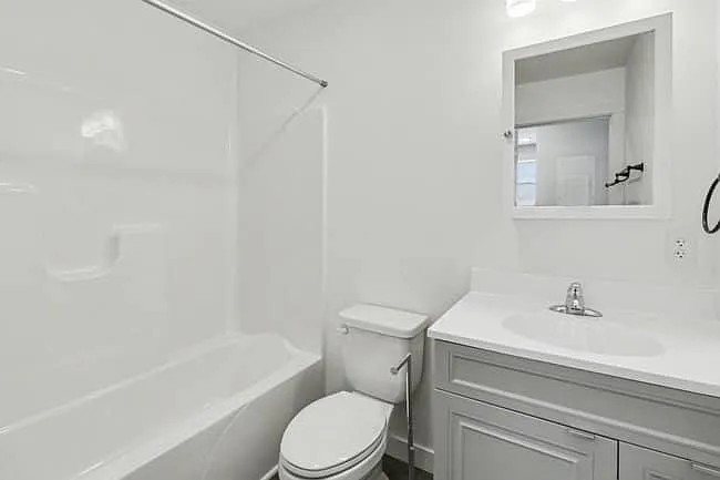 0 N West St #1 — Photo 8