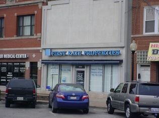 6236 Cermak Rd, Berwyn, IL 60402