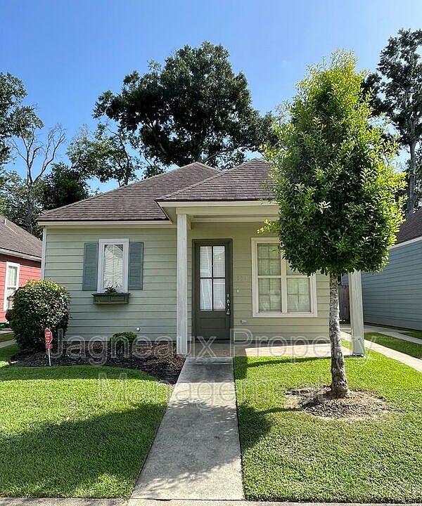 1st image of 117 Shallowford Dr