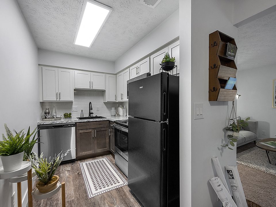 Millcroft Apartments and Townhomes 10 Commons Dr Milford OH Zillow