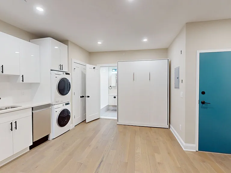 31 India St #203 — Photo 2