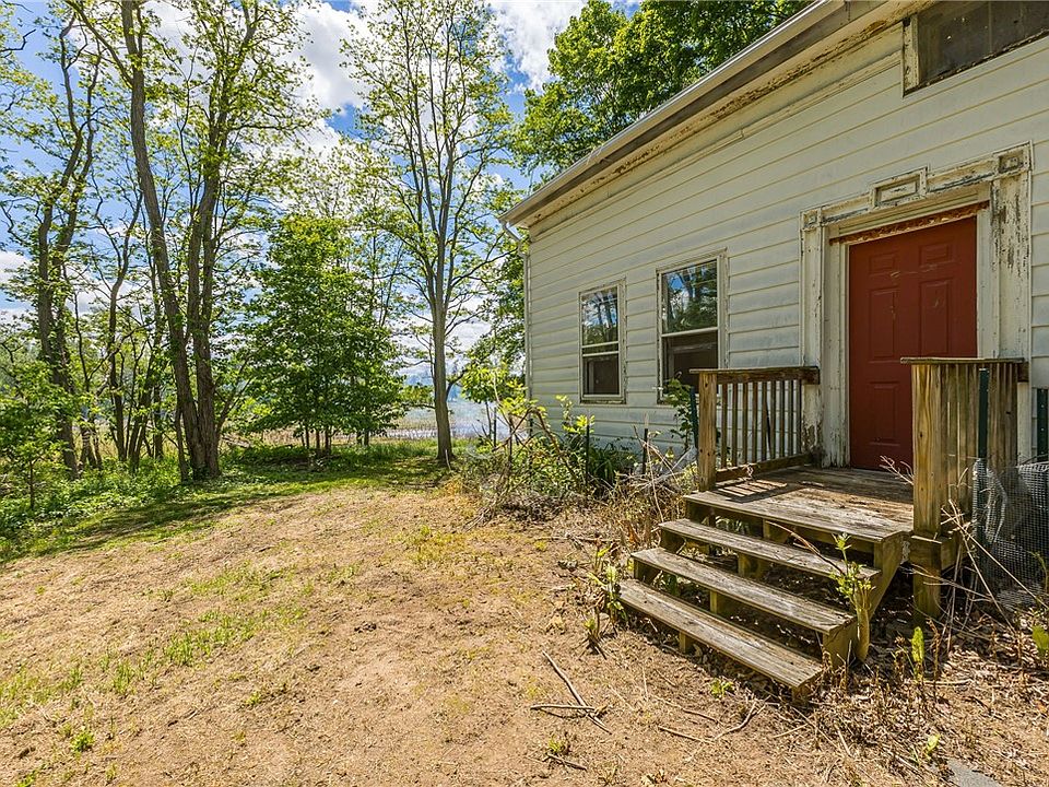 22nd image of 17156 Ladue Rd