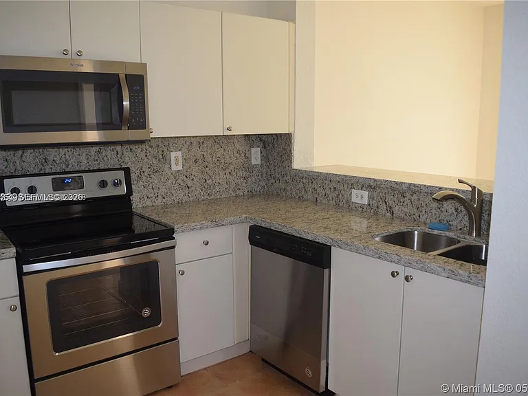17720 NW 73rd Ave #105 — Photo 6