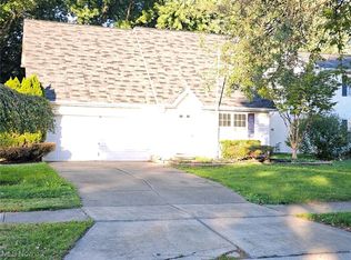 880 Derby Dr, Painesville, OH 44077