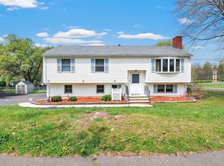 7 Chatham Dr, Meriden, CT 06451