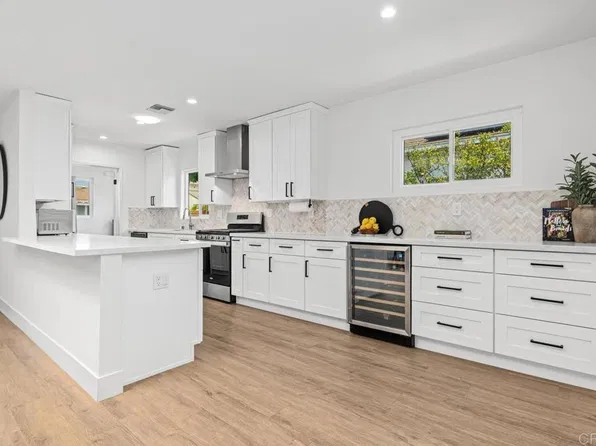 4975 Greenbrier Ave, San Diego, CA 92120