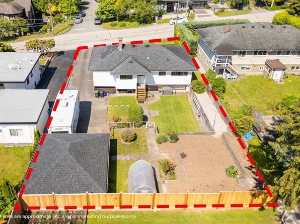 7988 Sussex Ave, Burnaby, BC V5J 3W3