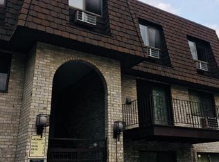89 N Broadway APT 114, White Plains, NY 10603