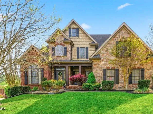 2421 Brooke Willow Blvd, Knoxville, TN 37932